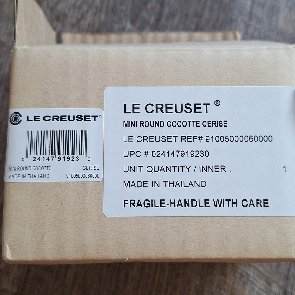 Le Creuset Red Mini Cocotte - Picture 6 of 8